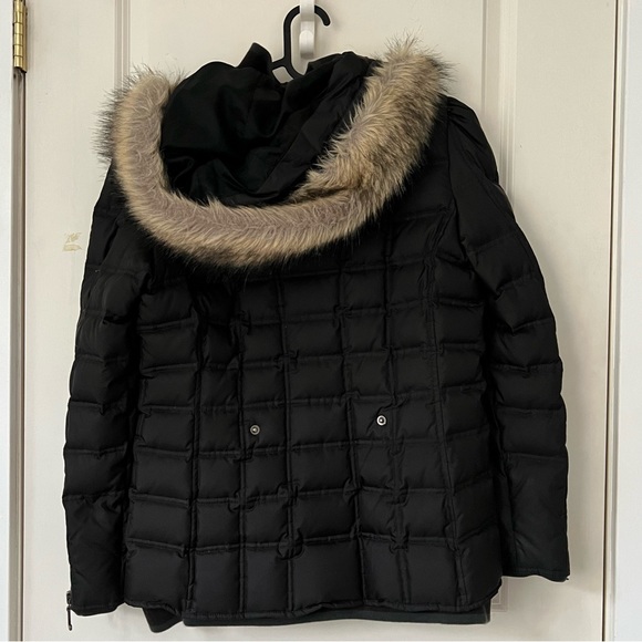 Juicy Couture Women’s Black Puffer Jacket - Picture 3 of 8